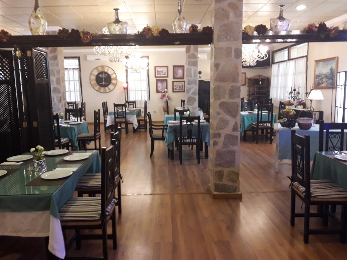 Hostal Hispalis Mairena De Alcor Exterior foto